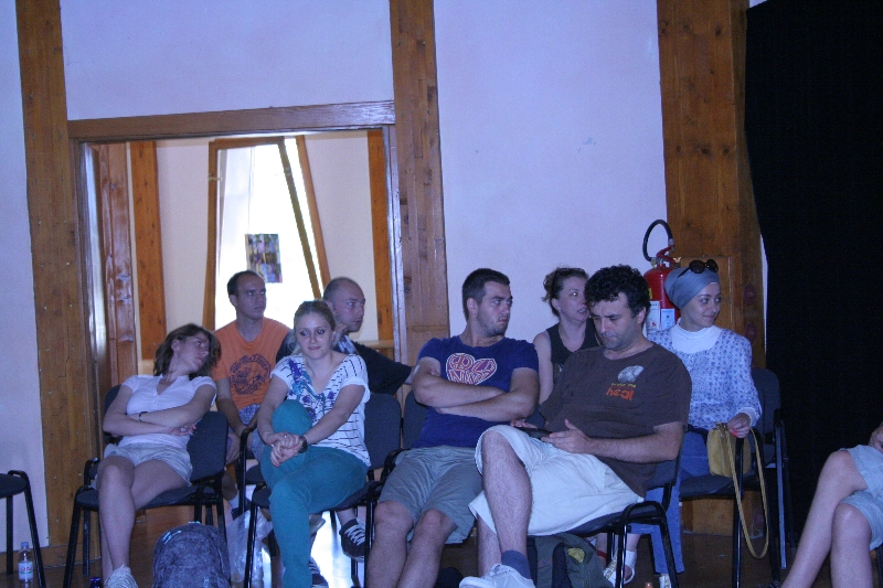 tuzla-juni-2012-javna-ucionica-vicevi-rat-i-genocid-33